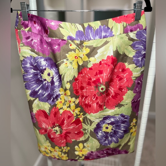 NWT Banana Republic Floral Pencil Skirt size 8P - Picture 14 of 16